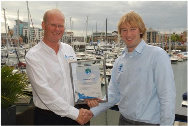 Presenting a Green Blue Toolkit certificate to a marina group - Lifeskills National Careers Week © Emma Slater / RYA http://www.rya.org.uk